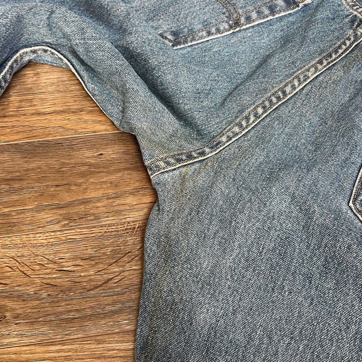 Jean Levi's 505