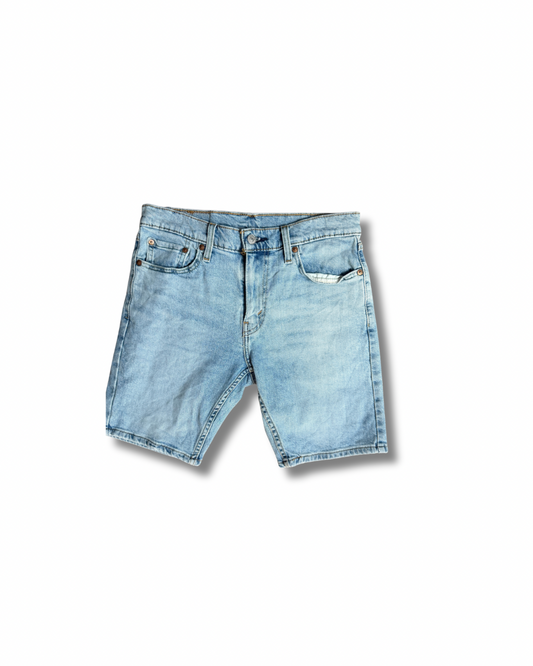 Short Levi’s 412